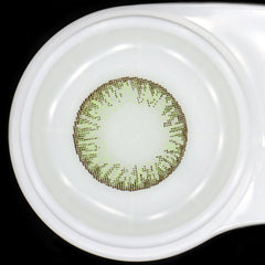 Lentes de contacto de color verde nuez de Irene