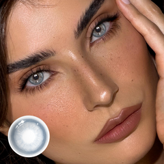 Lentes de contacto de color azul Shayleen