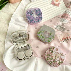 Estuche para lentes de contacto de colores con diseño de conejo tulipán pintado al óleo