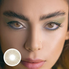 Lentes de contacto de color avellana mate