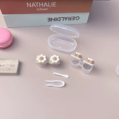 Estuche para lentes de contacto de color flor