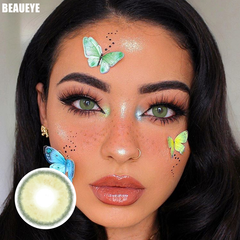 Lentes de contacto de color verde Sorayama