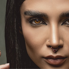 Lentes de contacto de color marrón ruso con prescripción médica