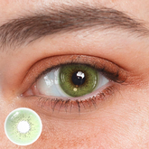 Lentes de contacto de color verde océano con prescripción médica