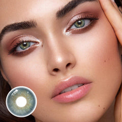 Lentes de contacto de color azul Ludmila