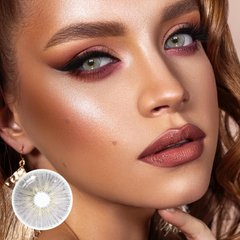 Lentes de contacto de color gris ceniza Karla