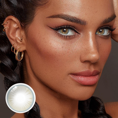 Lentes de contacto de color marrón claro Avery