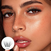 Pestañas negras de Lara