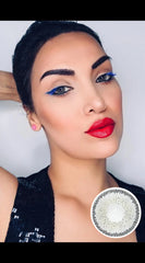 Lentes de contacto de color gris mágico