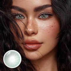 Lentes de contacto de color verde Claudina