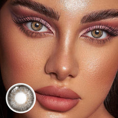 Lentes de contacto de color con prescripción de Ruri Brown