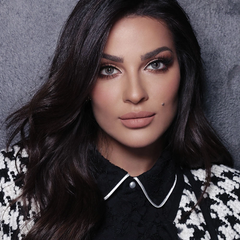 Lentes de contacto Elite de color gris y beige