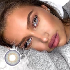 Lentes de contacto de color violeta Galor