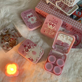 Estuche para lentes de contacto de color con un lindo gato rosa