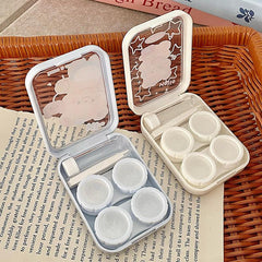 Estuche para lentes de contacto de colores con diseño de oso de Blue Apron