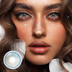 Lentes de contacto de color azul piña