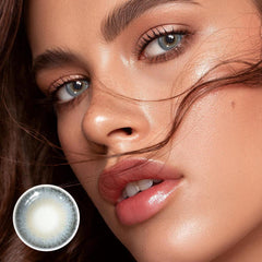 Lentes de contacto de color gris zafiro