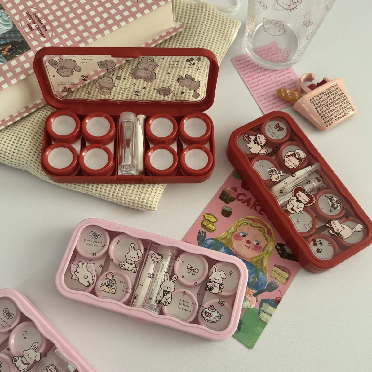 Estuche para lentes de contacto de colores Sweet Bunny Garden 