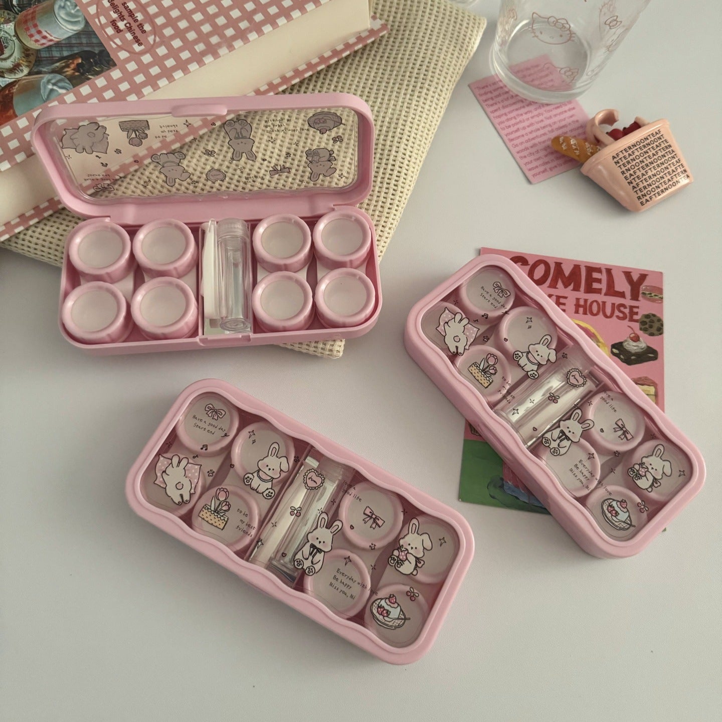 Estuche para lentes de contacto de colores Sweet Bunny Garden 