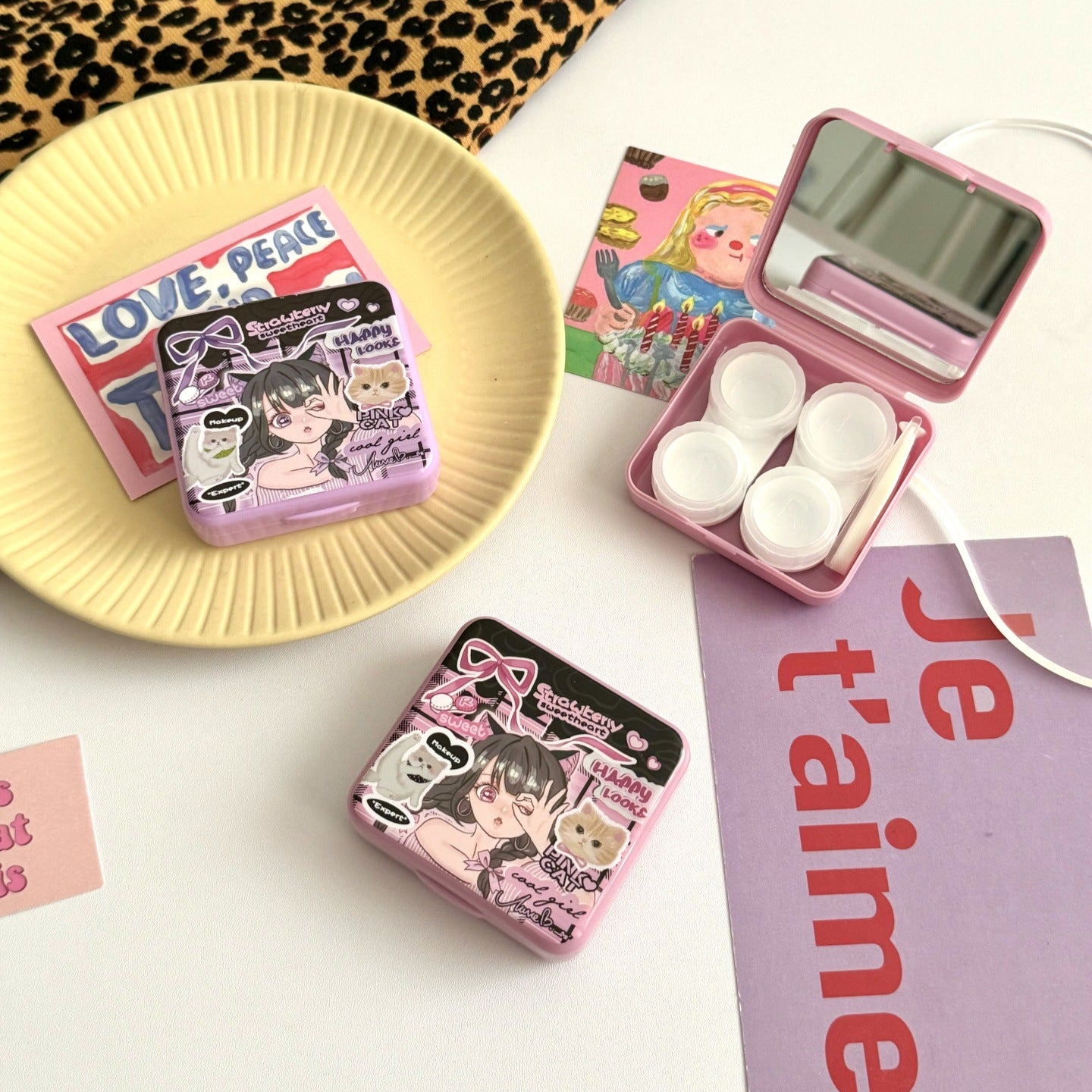 Estuche para lentes de contacto de colores Cool Girl 