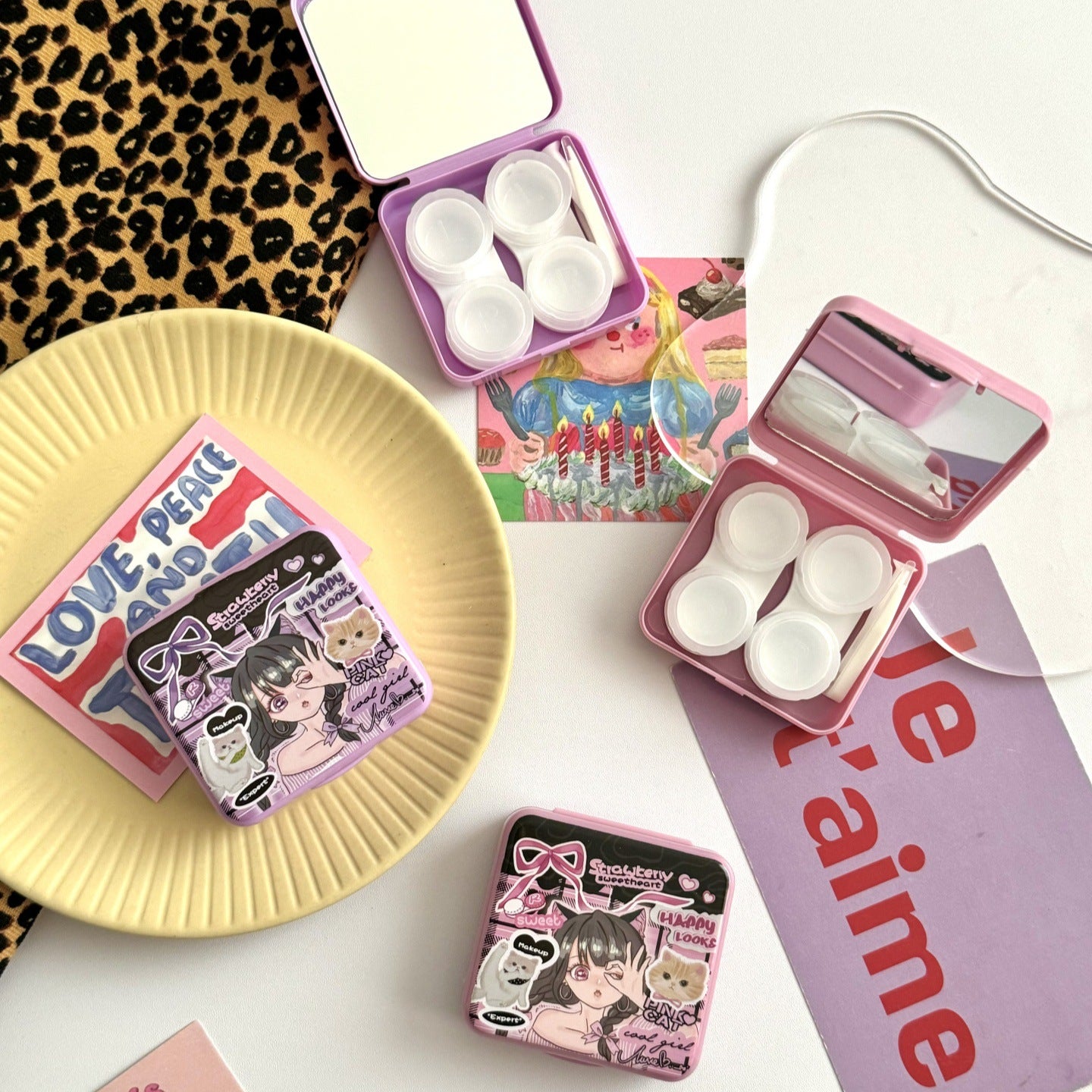 Estuche para lentes de contacto de colores Cool Girl 