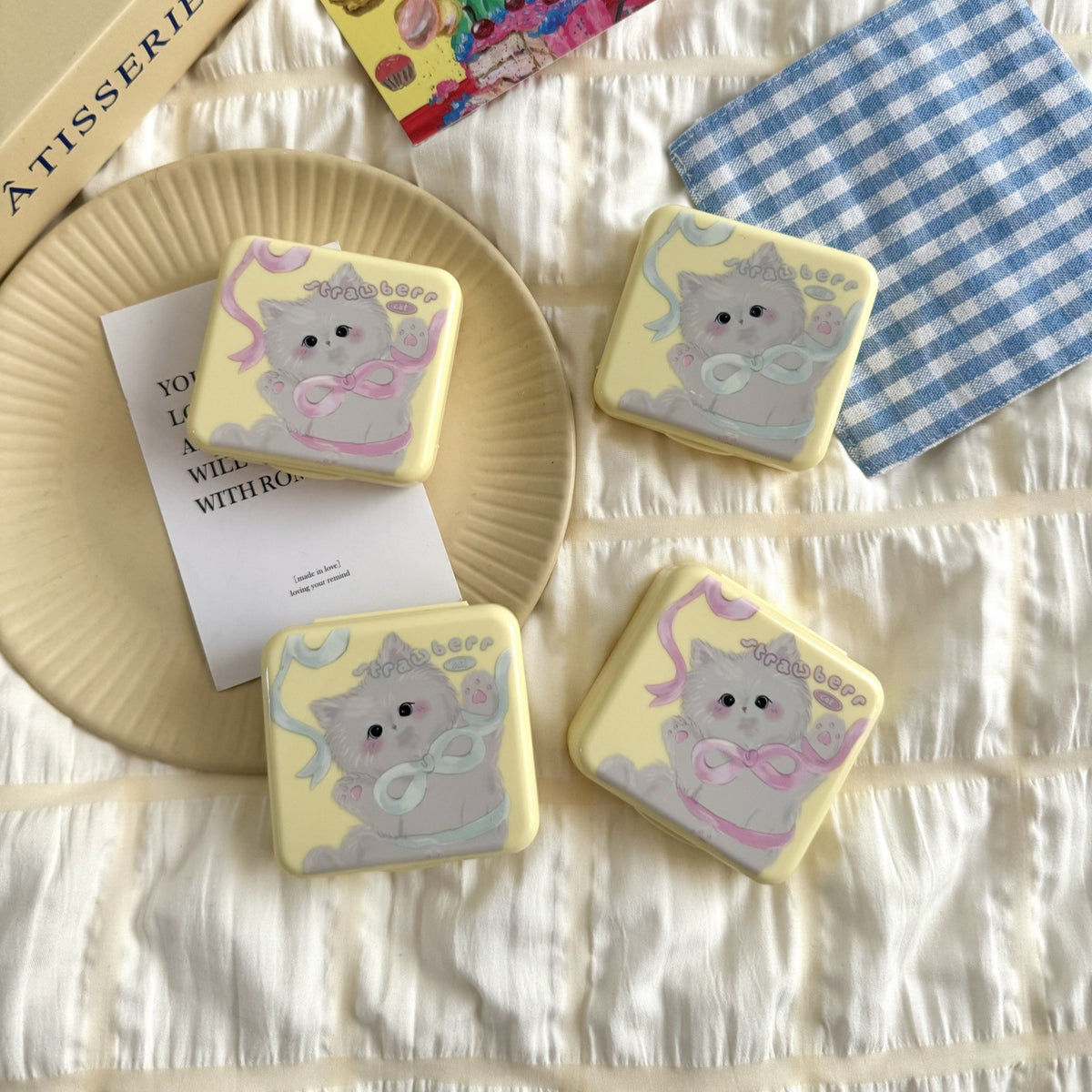 Estuche para lentes de contacto de color Butter Yellow Bow Kitten
