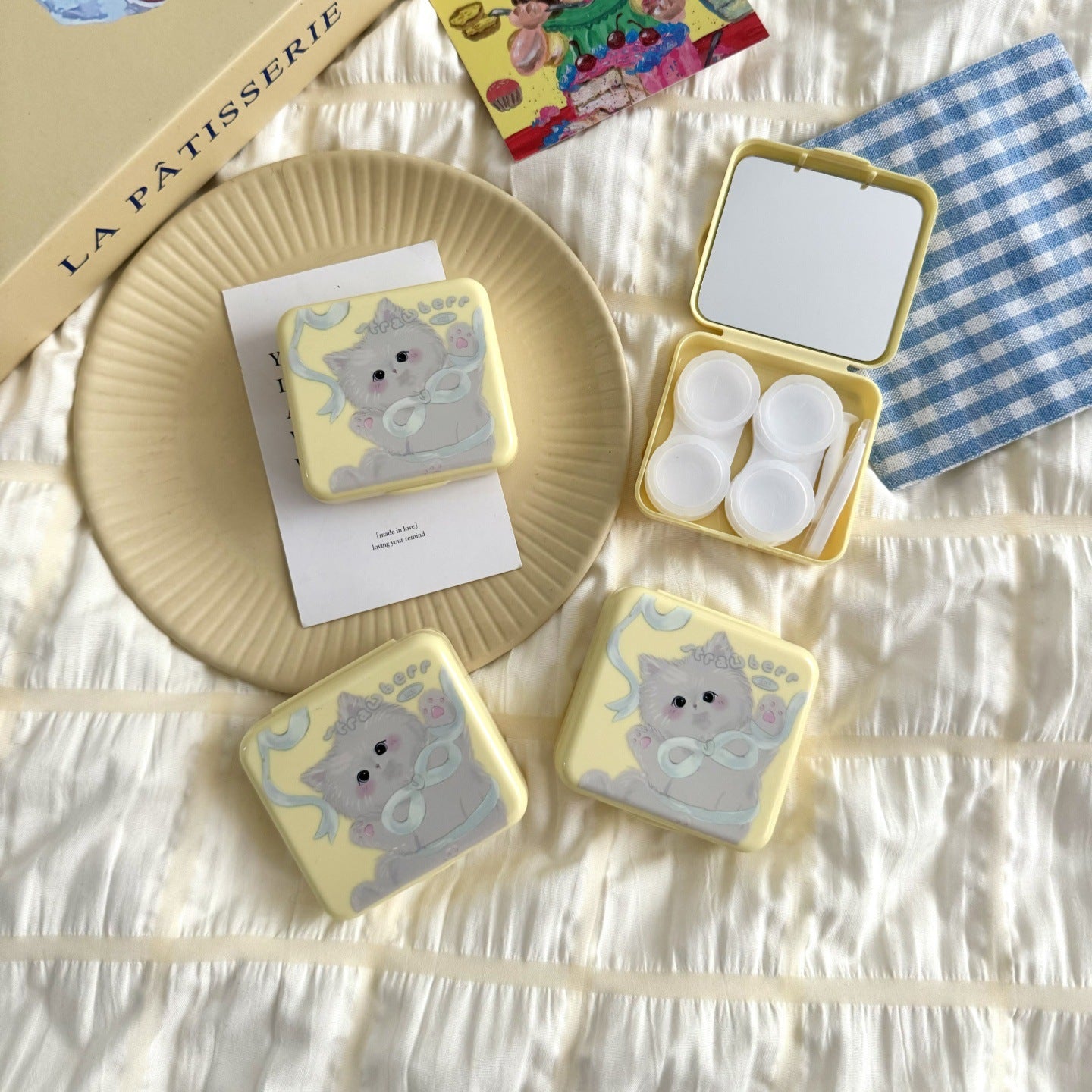 Estuche para lentes de contacto de color Butter Yellow Bow Kitten
