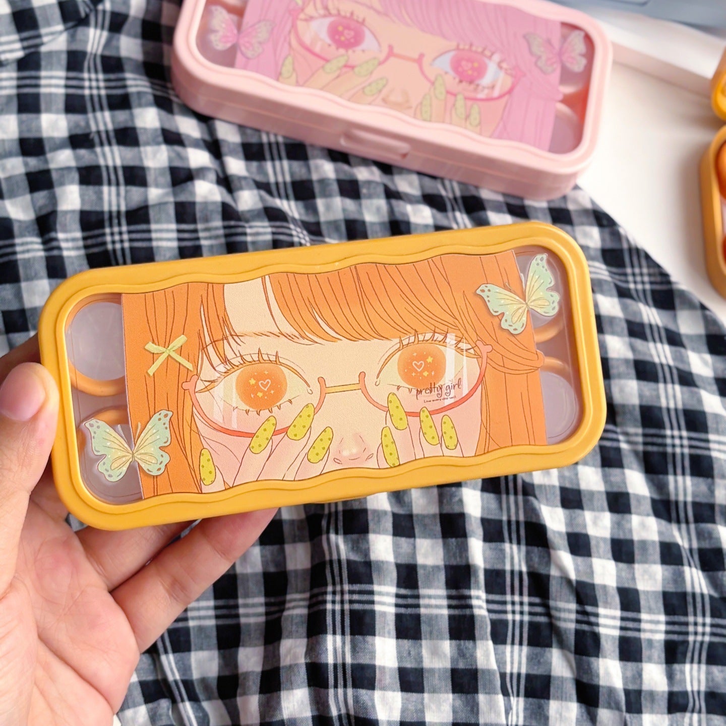 Estuche para lentes de contacto de color Manga Butterfly Eyes