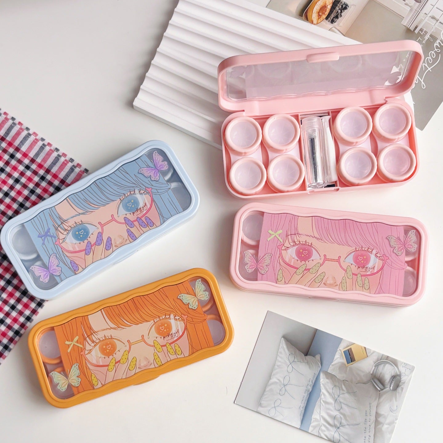 Estuche para lentes de contacto de color Manga Butterfly Eyes