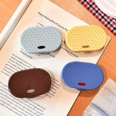 Estuche para lentes de contacto de colores con lunares retro