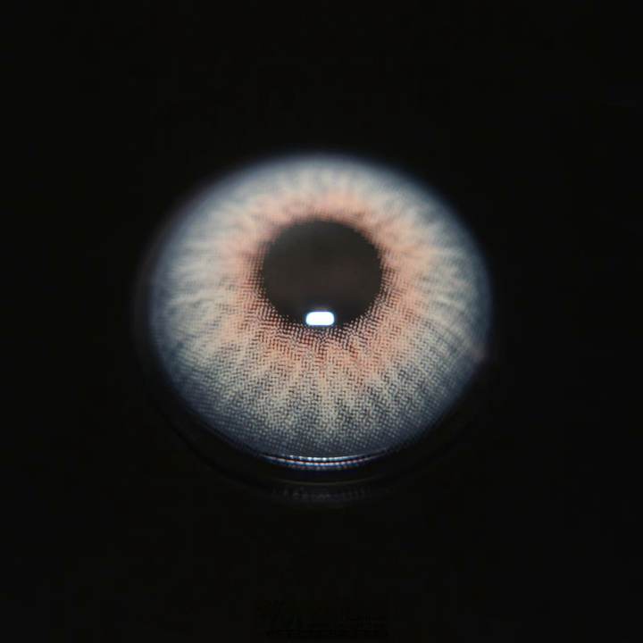 Lentes de contacto de color azul Galor 
