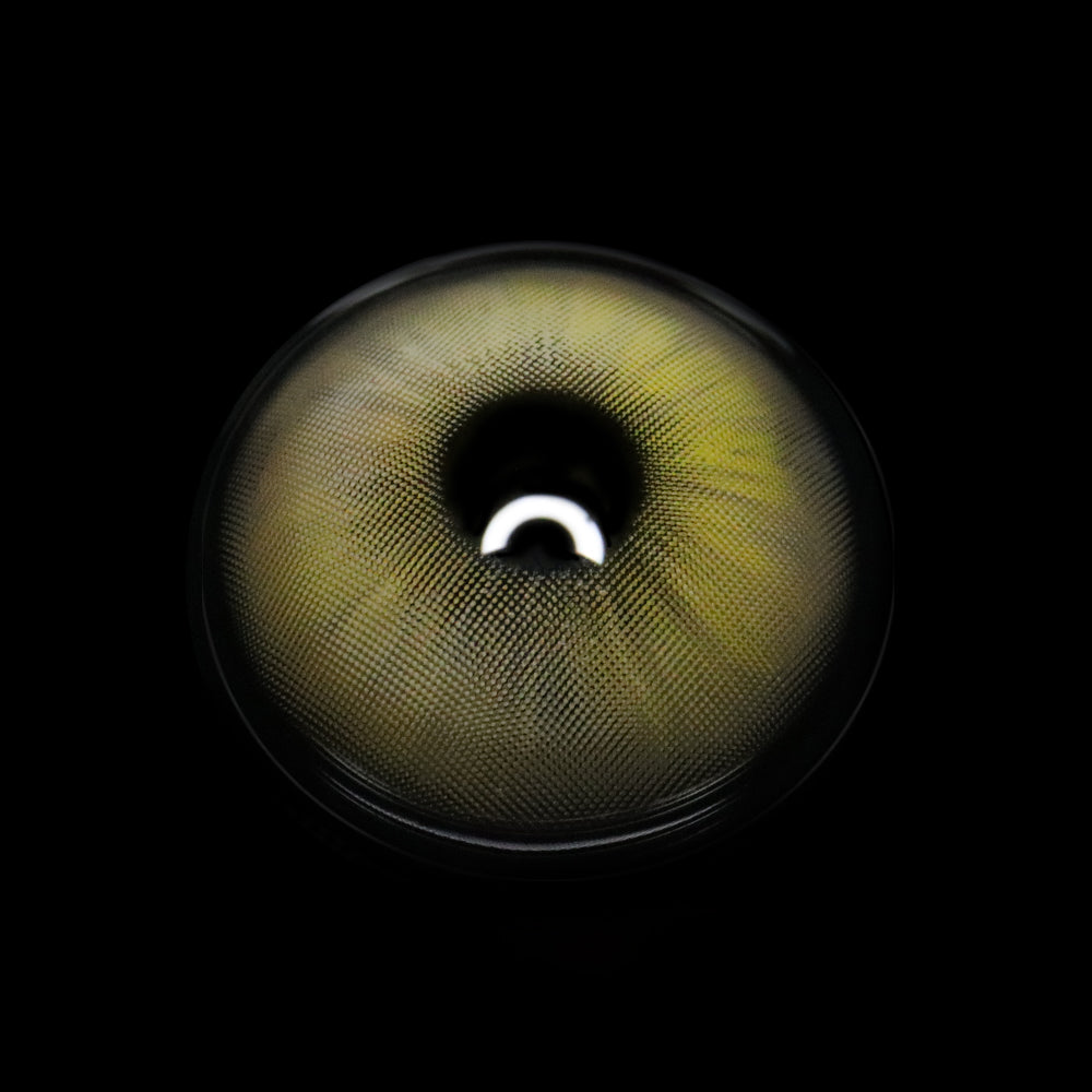 Lentes de contacto de color marrón oscuro 