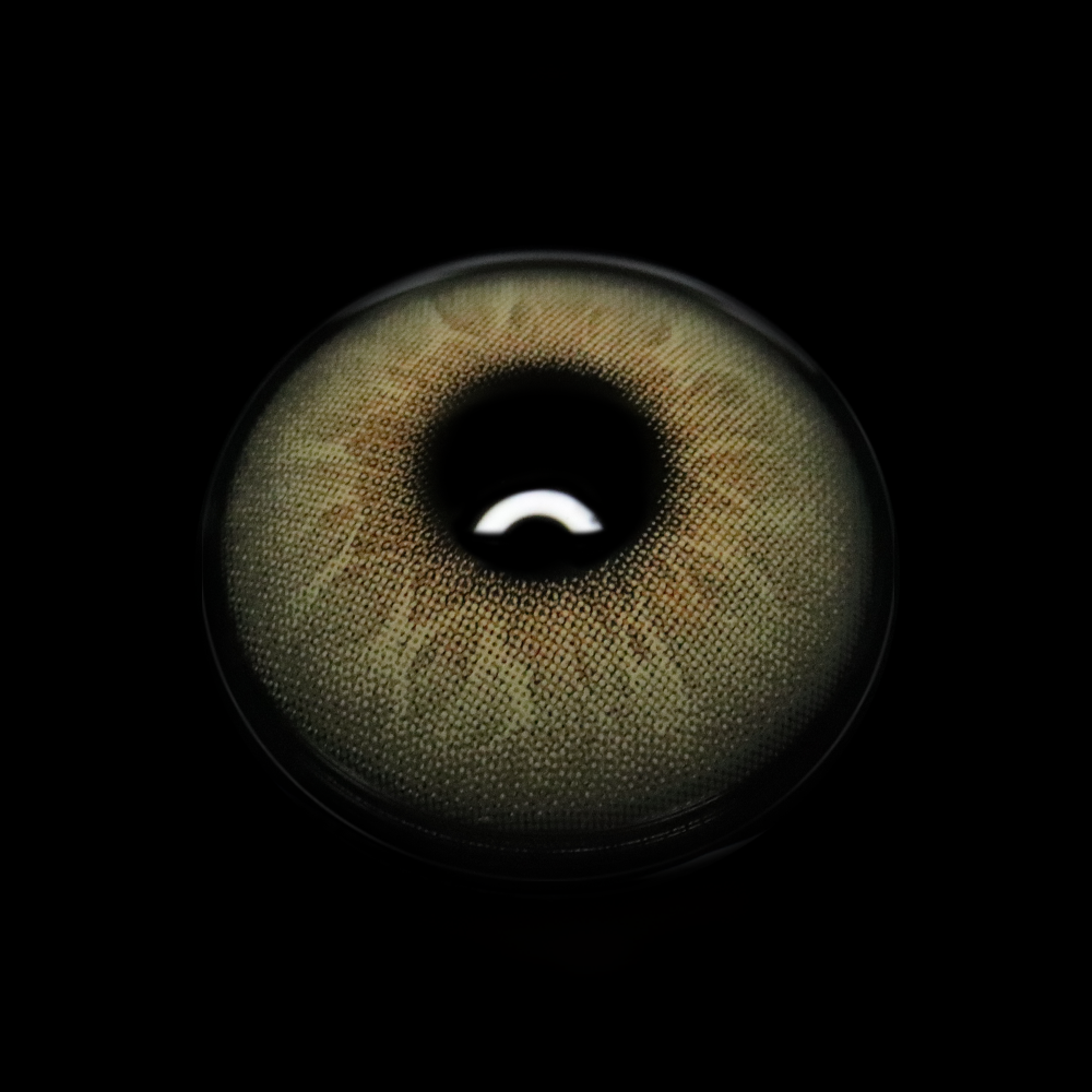 Lentillas de contacto color marrón Alvar