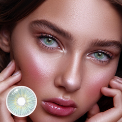 Lentes de contacto de color azul Karla 