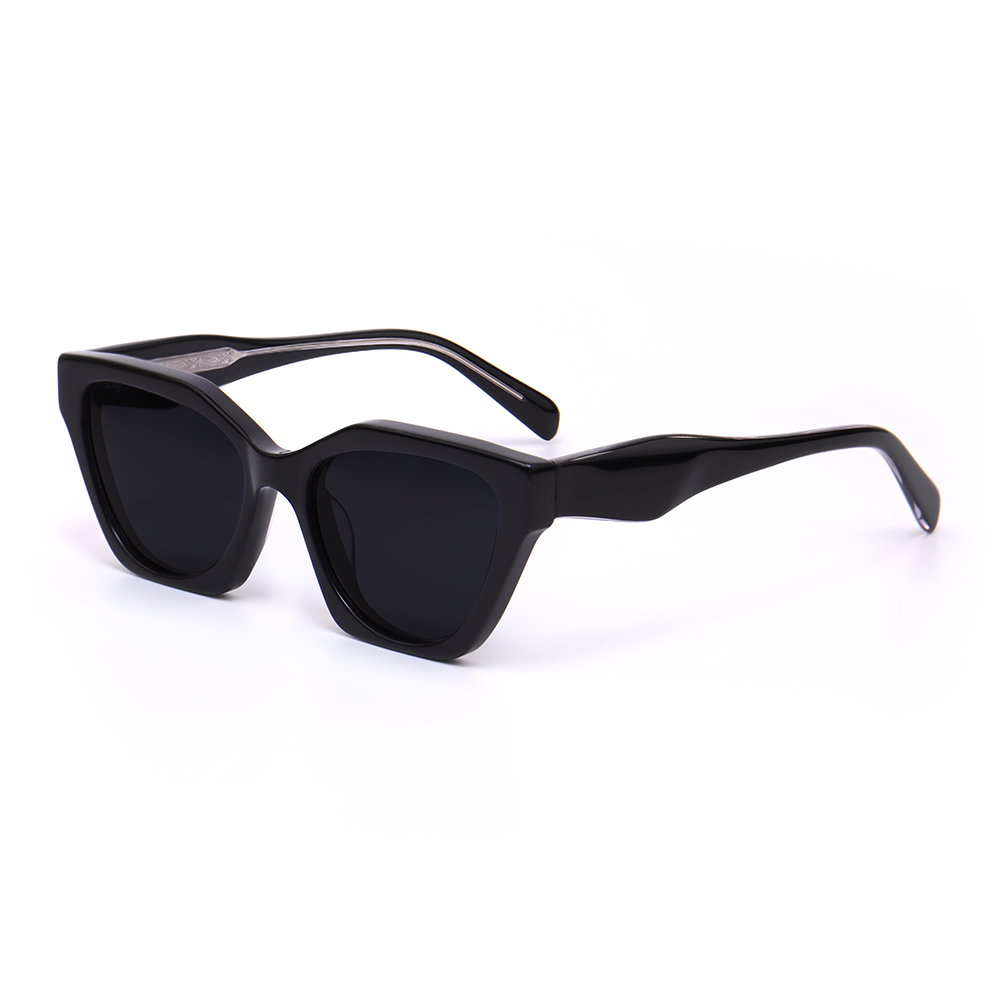 Gafas de sol negras Adrienne Cat Eye 