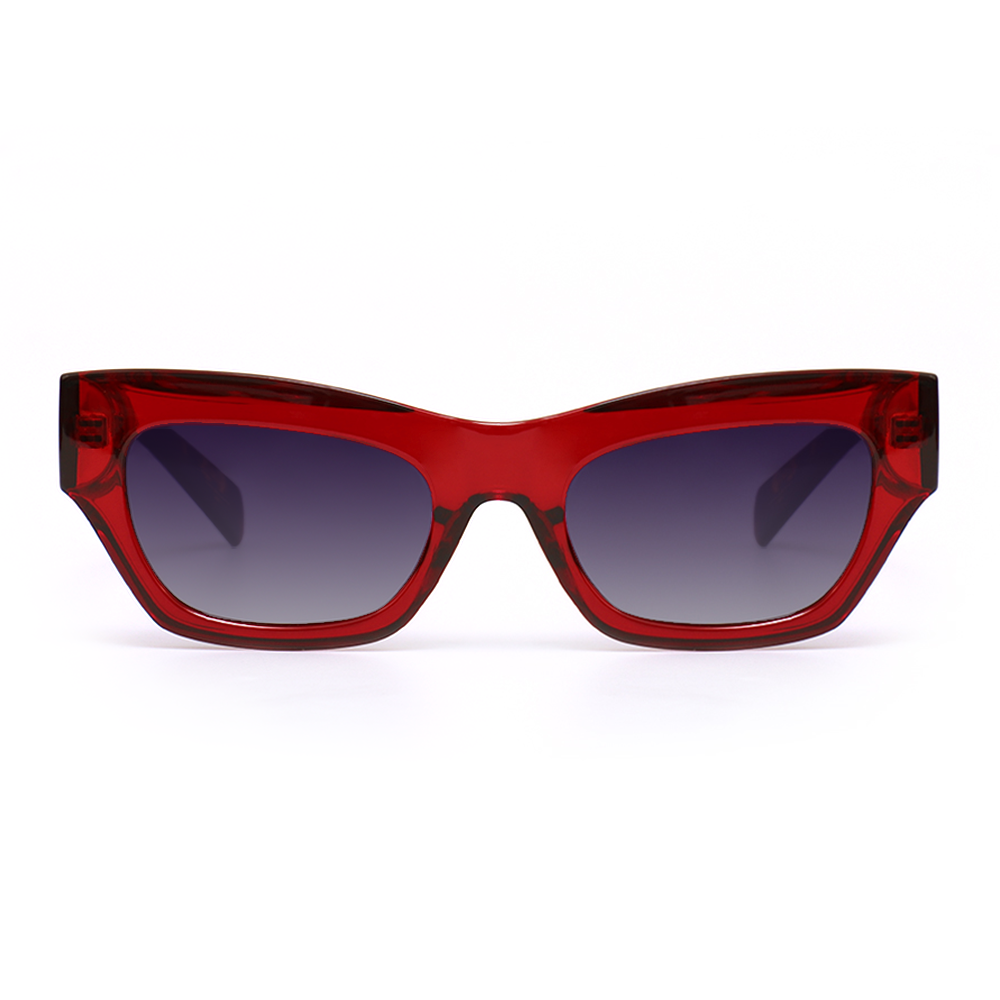 Gafas de sol rojas con diseño de ojo de gato de Giselle 