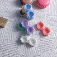 Estuche para lentes de contacto de color contraído 