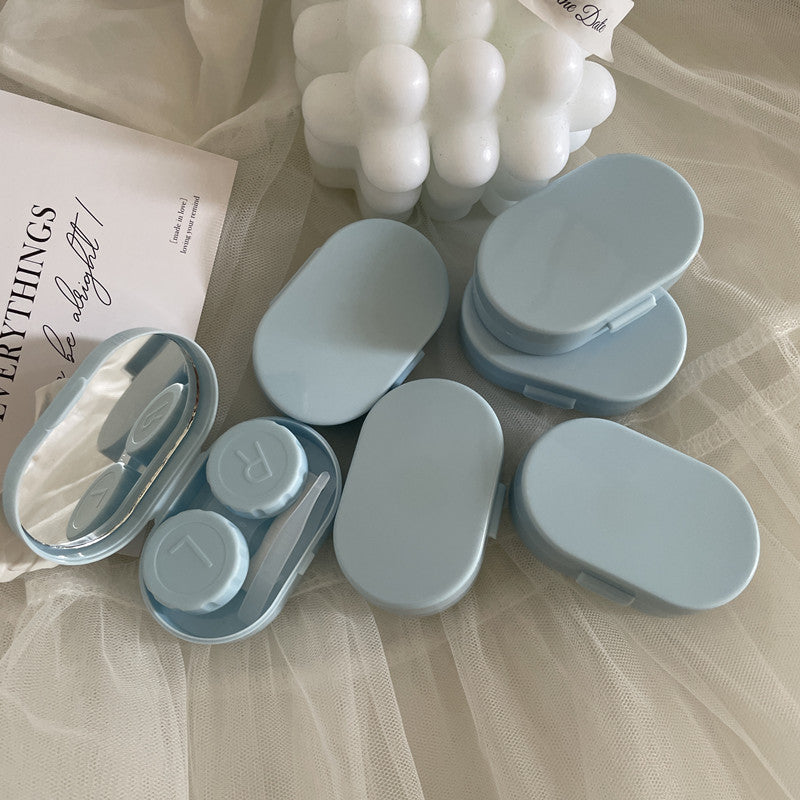 Estuche para lentes de contacto de color crema 