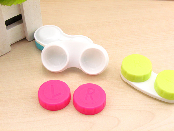Estuche para lentes de contacto de colores multicolor Candy Colors 