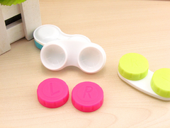 Estuche para lentes de contacto de colores multicolor Candy Colors 