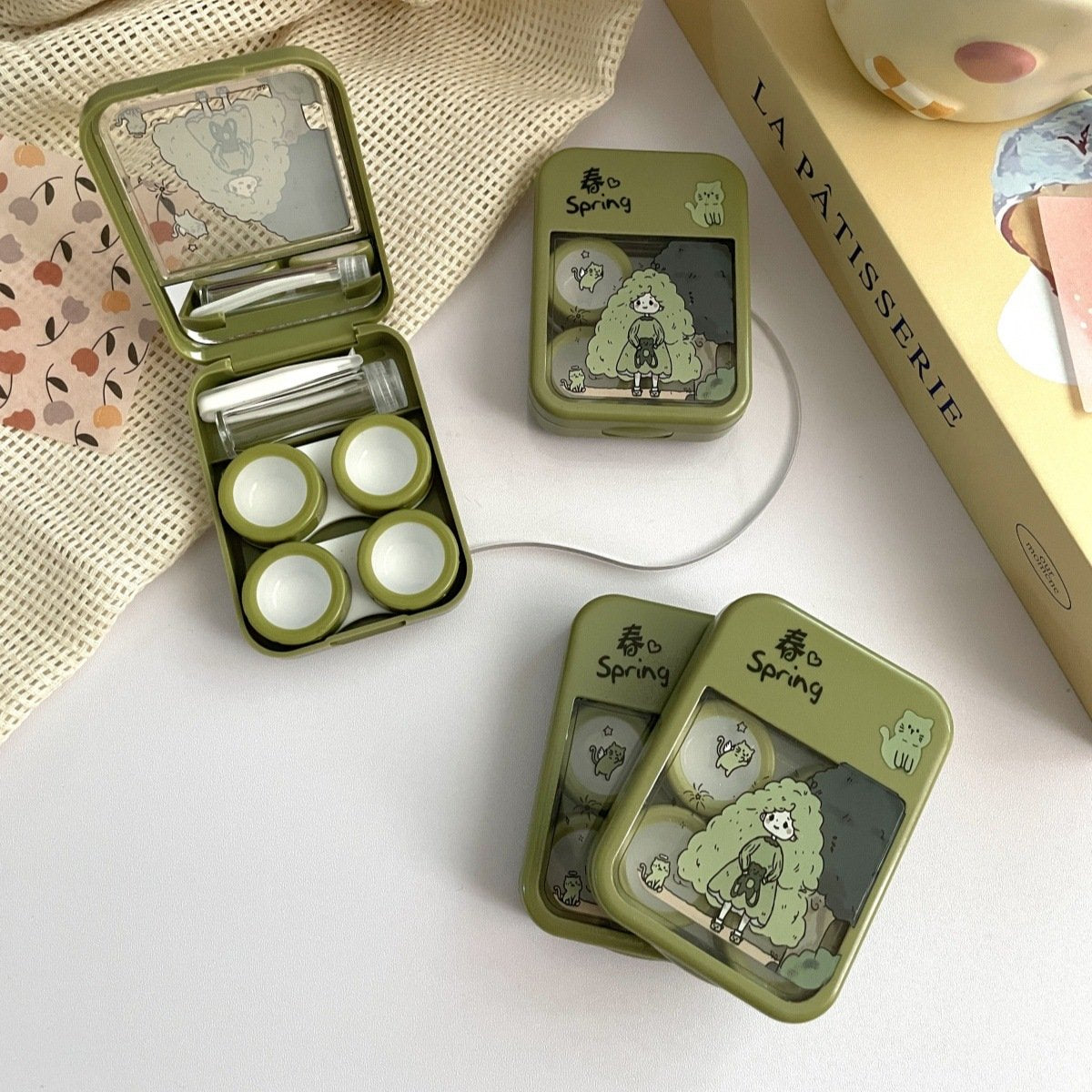 Estuche para lentes de contacto de color con forma de corazón para niña Four Seasons 