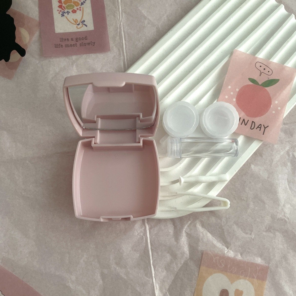 Estuche para lentes de contacto de colores, sencillo y bonito 